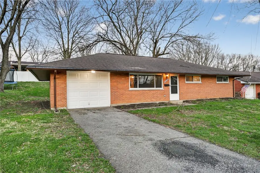 4606 Winchester Drive, Kettering, OH 45429 - #2