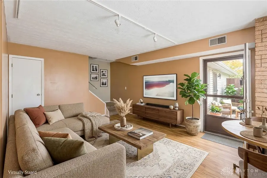 1010 E Crescentville Road, West Chester, OH 45246 - #3