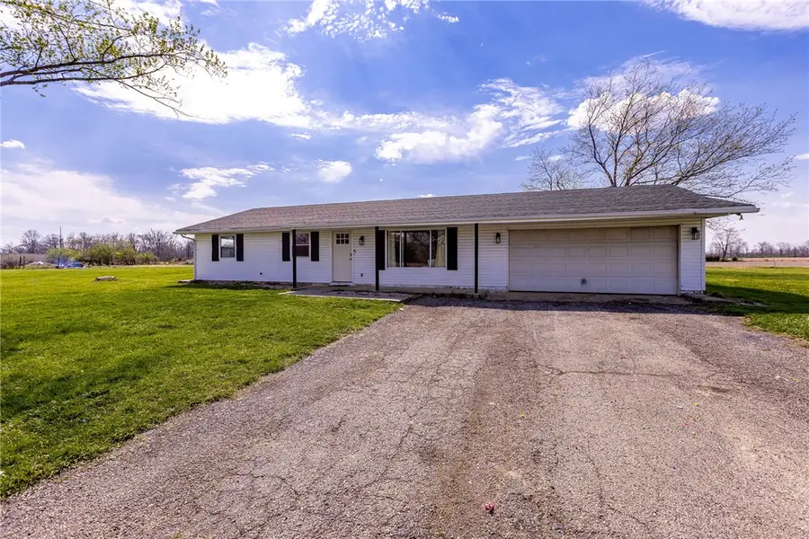 1171 N Sulphur Springs Road, West Alexandria, OH 45381 - #3