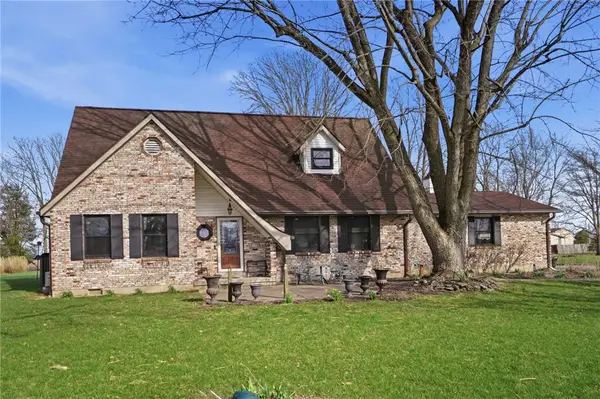 6102 Wellbaum Road, Brookville, OH 45309