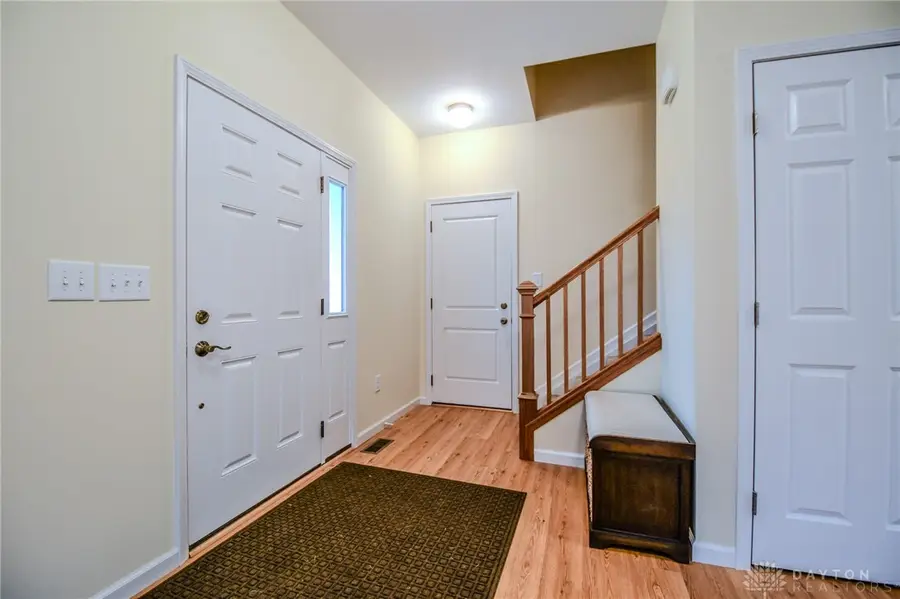 4487 Straight Arrow Rd, Beavercreek, OH 45430 - #3