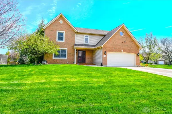 790 Chaucer Lane, Tipp City, OH 45371