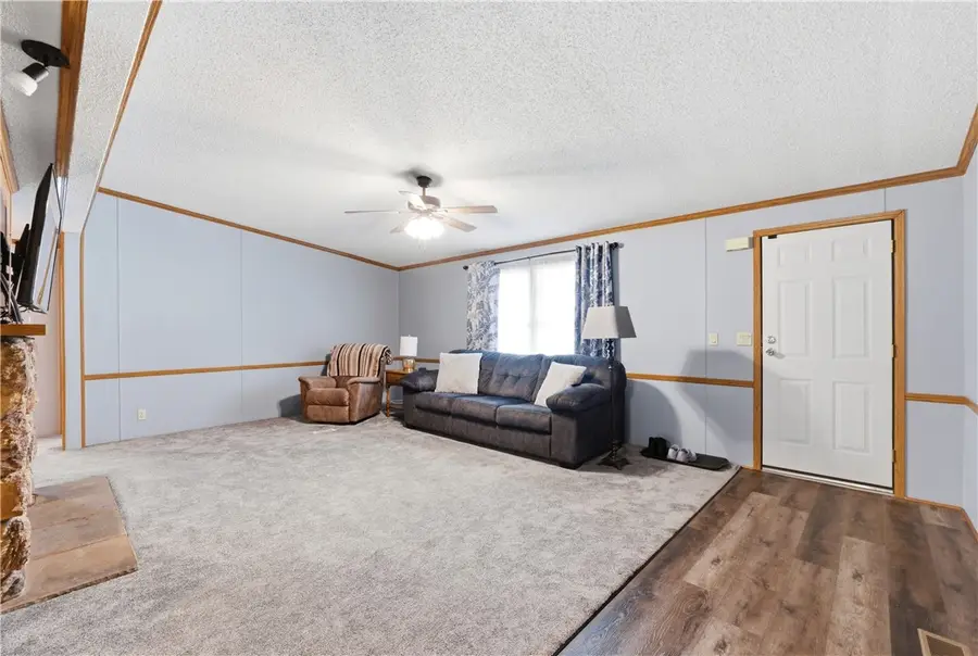 126 South Point Drive, Fairborn, OH 45324 - #3