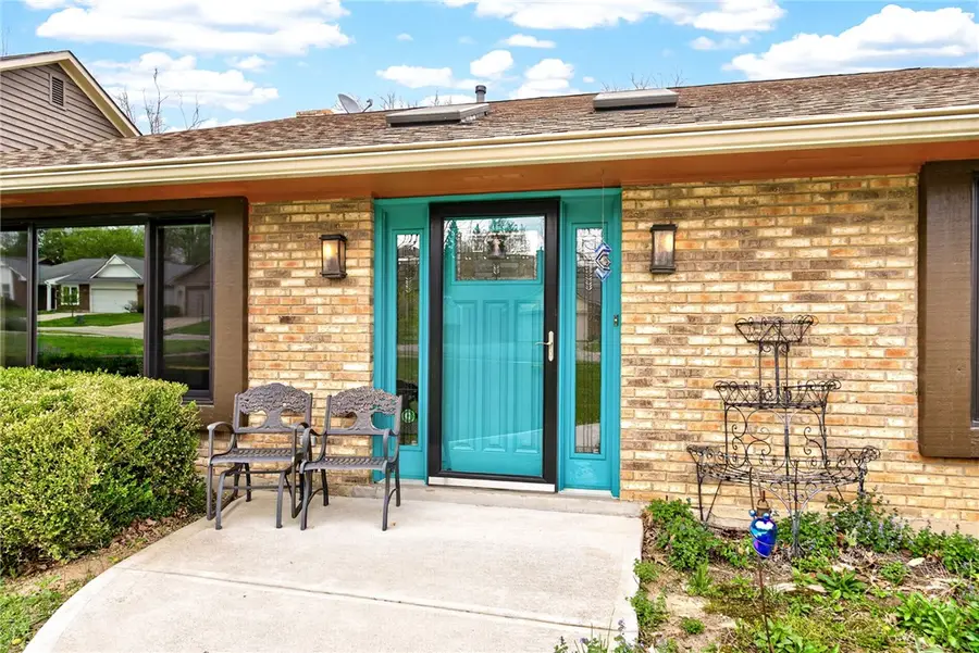 210 Foliage Lane, Springboro, OH 45066 - #3