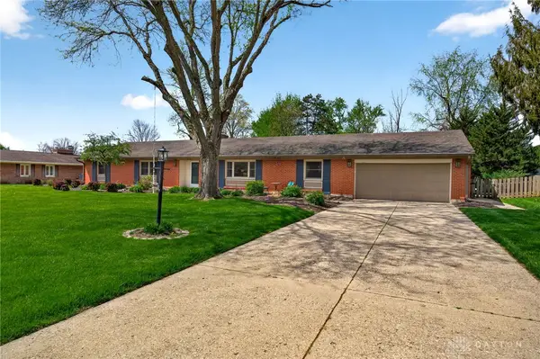 5583 Hugh Drive, Centerville, OH 45459