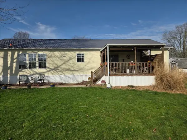 6085 Sebring Warner, Greenville, OH 45331