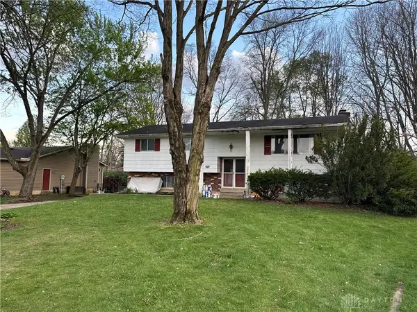 3473 Sunnyside Drive, Beavercreek, OH 45432