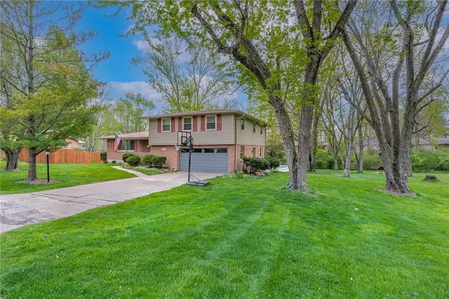 4155 Ridgetop Drive, Bellbrook, OH 45305 - #2