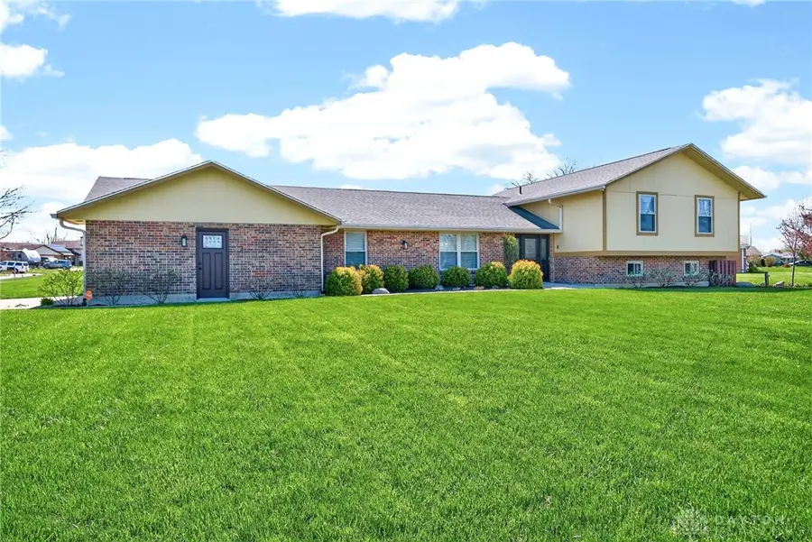 3665 Meadowcourt Drive, Beavercreek, OH 45431 - #2