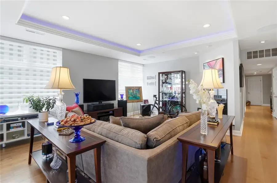 109 N Main Street #1102, Dayton, OH 45402 - #3