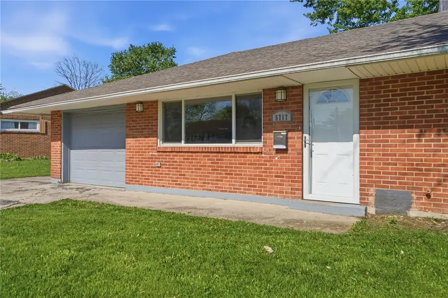 5717 Resik Drive, Huber Heights, OH 45424 - #2