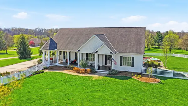 6661 Irwin Simpson Road, Deerfield, OH 45040 - #2