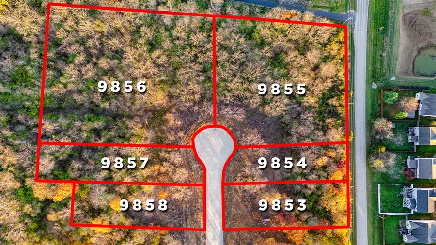 1759 Fawnwood Ct, Fairborn, OH 45324 - #2