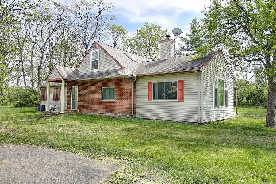 7458 Dayton Germantown Pike, Germantown, OH 45327 - #2