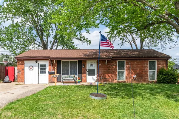 227 Oxford Drive, Fairborn, OH 45324