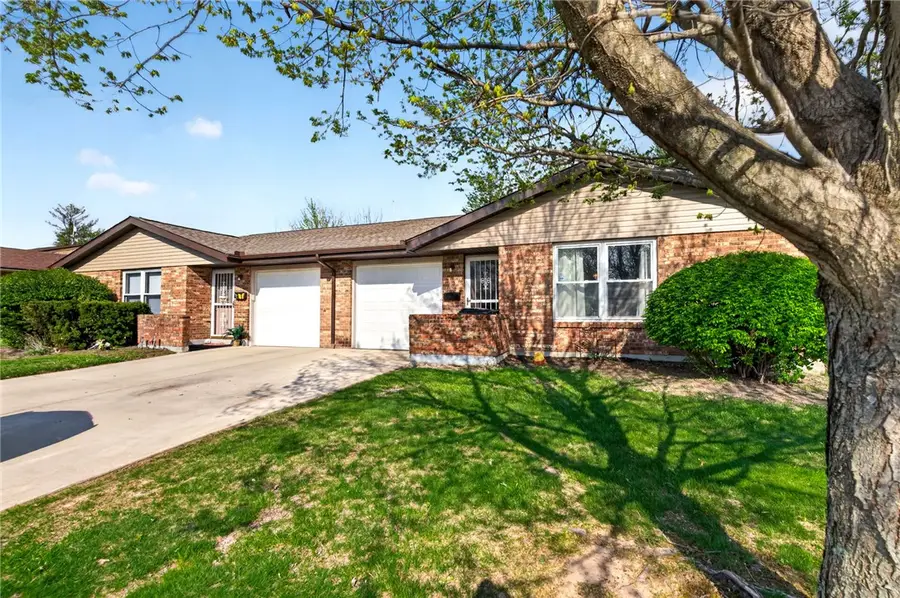 5620 Elgin Roof Road, Dayton, OH 45426 - #2