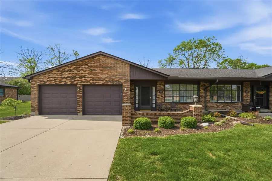 352 Kimbary Drive, Washington, OH 45458 - #3