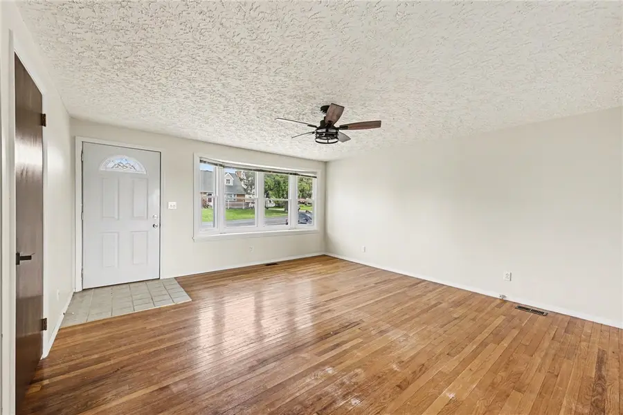 205 Purcell Avenue, Xenia, OH 45385 - #2