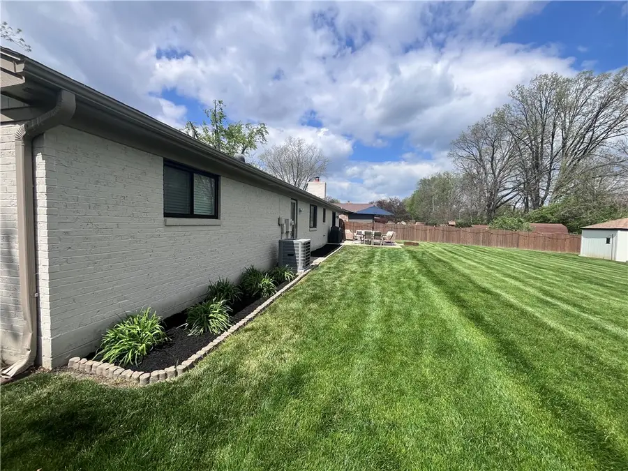 5278 Applecreek Road, Centerville, OH 45429 - #2