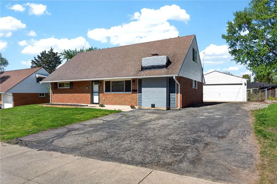 5975 Rosalie Road, Huber Heights, OH 45424 - #2