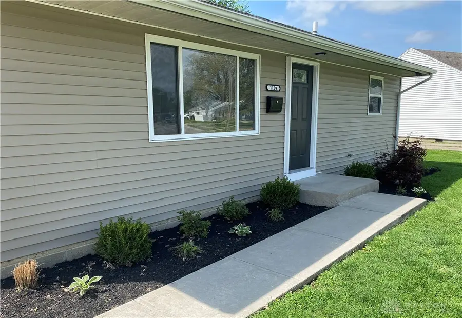 1109 S Circle Drive, Xenia, OH 45385 - #2