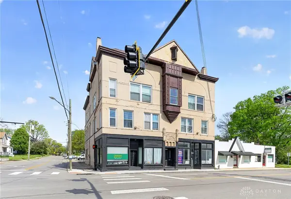 7045-7049 Montgomery Road, Silverton, OH 45236