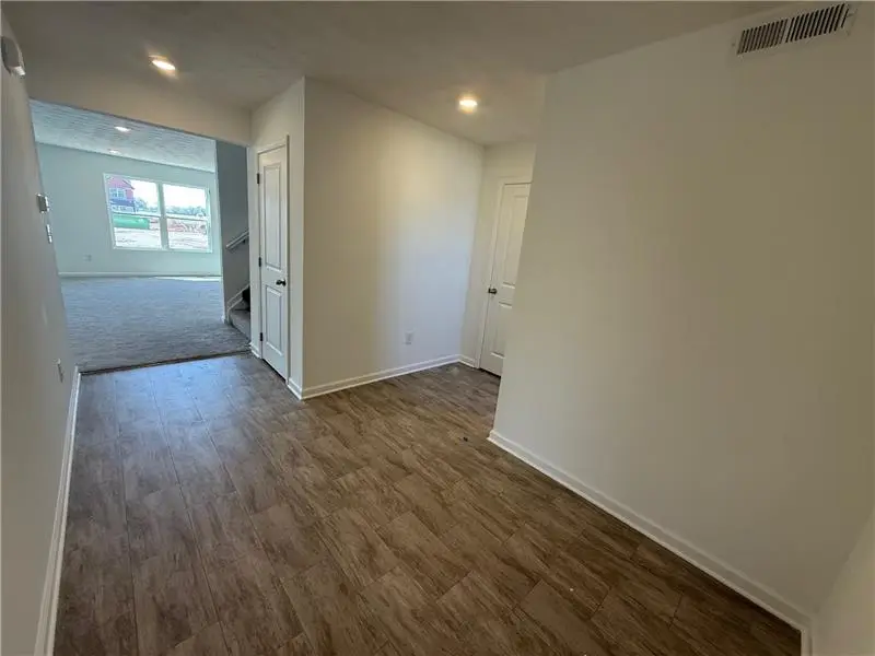 4005 Chakeres Avenue, Springfield, OH 45505 - #2