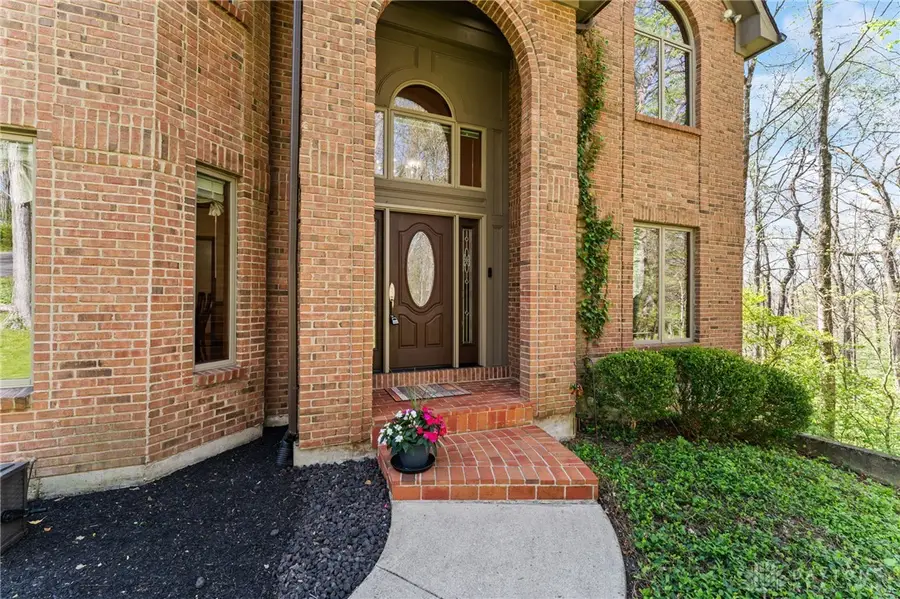 2496 Stewart Road, Xenia, OH 45385 - #2