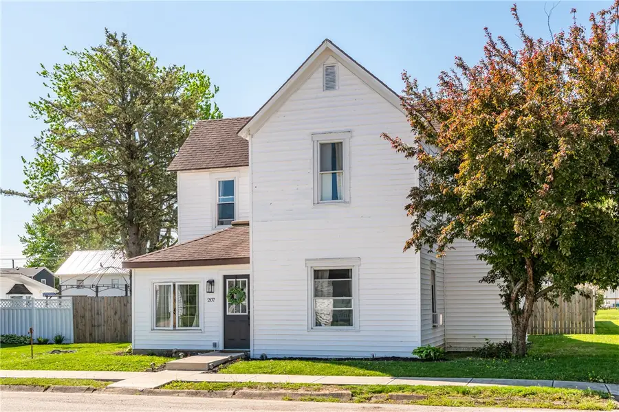 207 W North, West Manchester, OH 45382 - #2