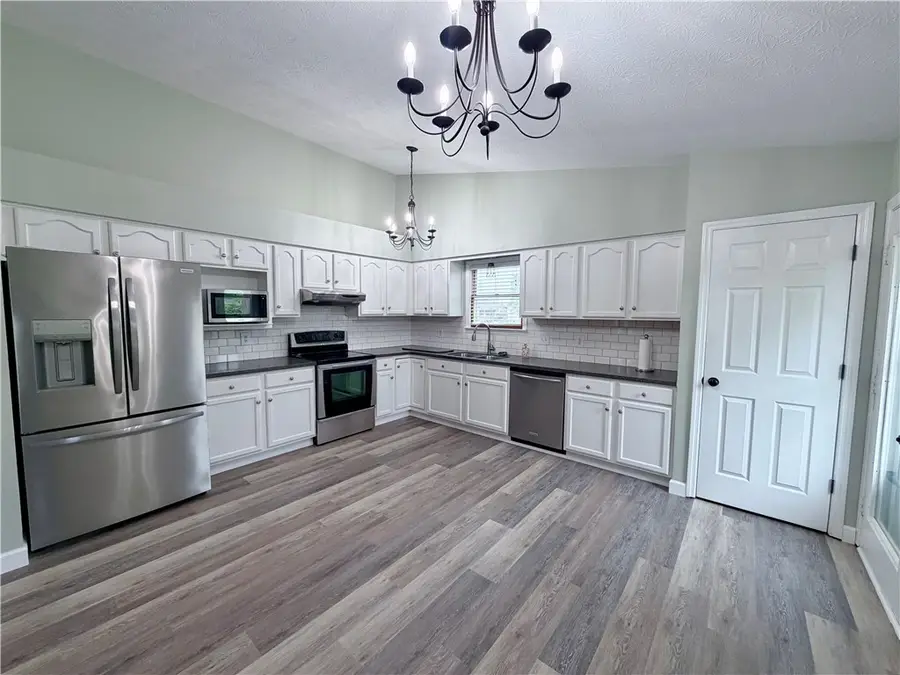 1077 Glen Kegley Drive, Xenia, OH 45385 - #3