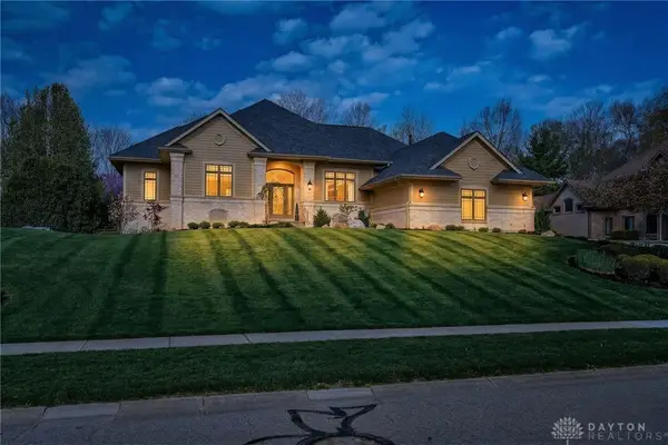 1475 Country Wood Drive, Bellbrook, OH 45440