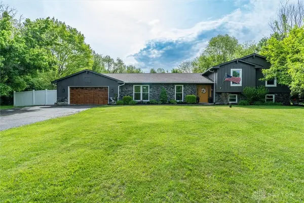 2165 Stewart Road, Sugarcreek Twp, OH 45385