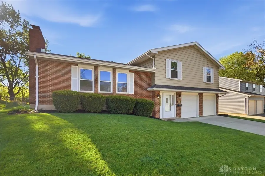 5486 Corkhill Drive, Riverside, OH 45424 - #2