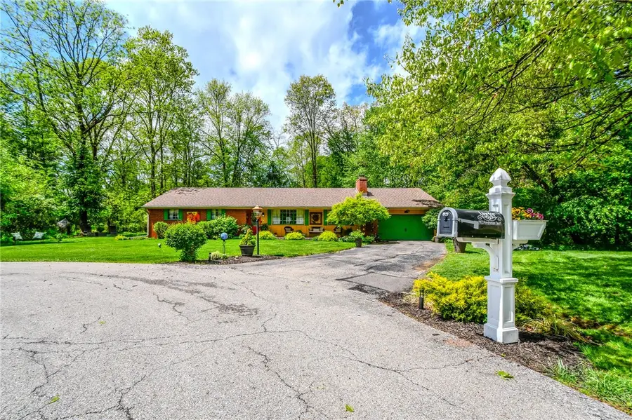 2953 Persimmon Court, Beavercreek, OH 45434 - #3