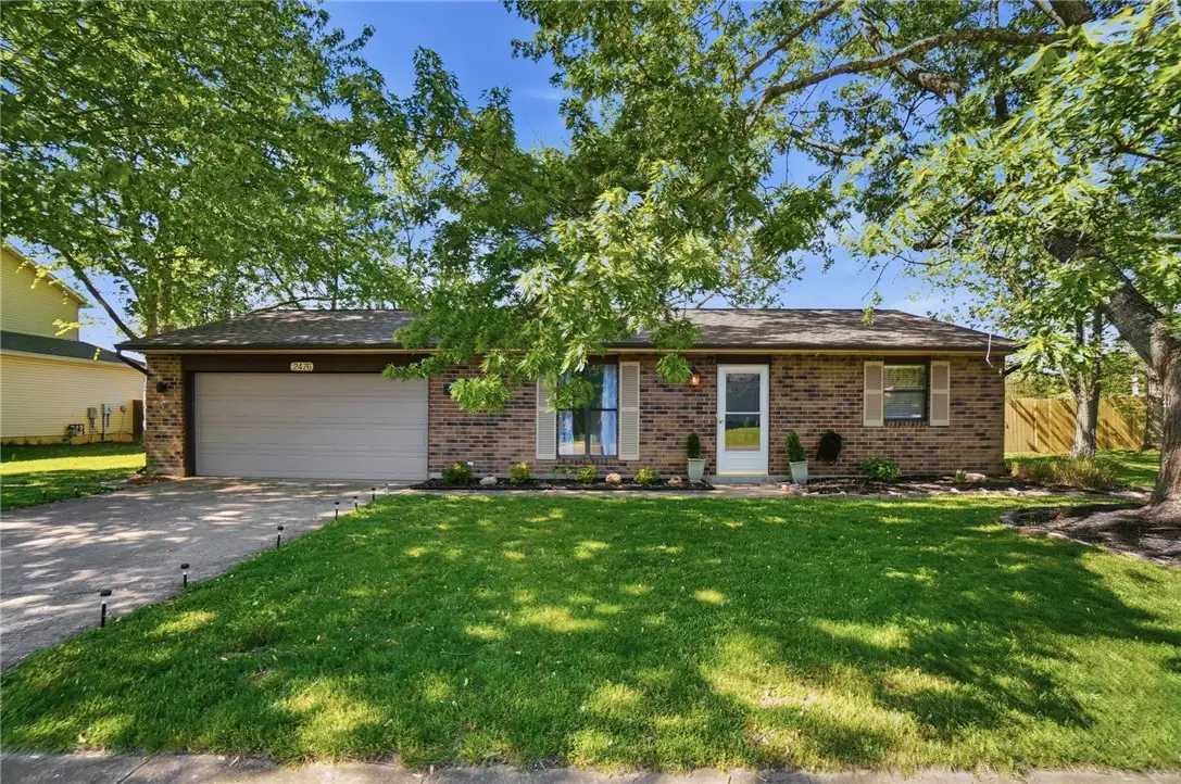 2476 Bradshire, Miami, OH 45342 - #1