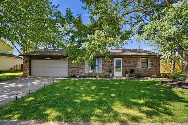 2476 Bradshire, Miami Twp, OH 45342