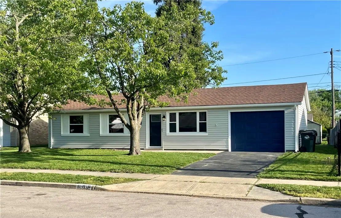 408 W Martindale Road, Englewood, OH 45322 - #1