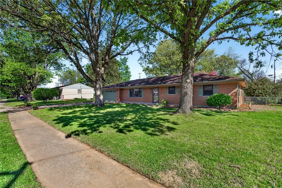 3015 Vale Drive, Kettering, OH 45420 - #2