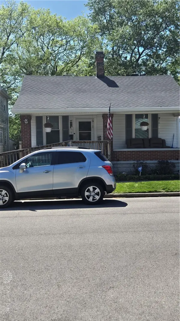 1102 Hughes Street, Middletown, OH 45042