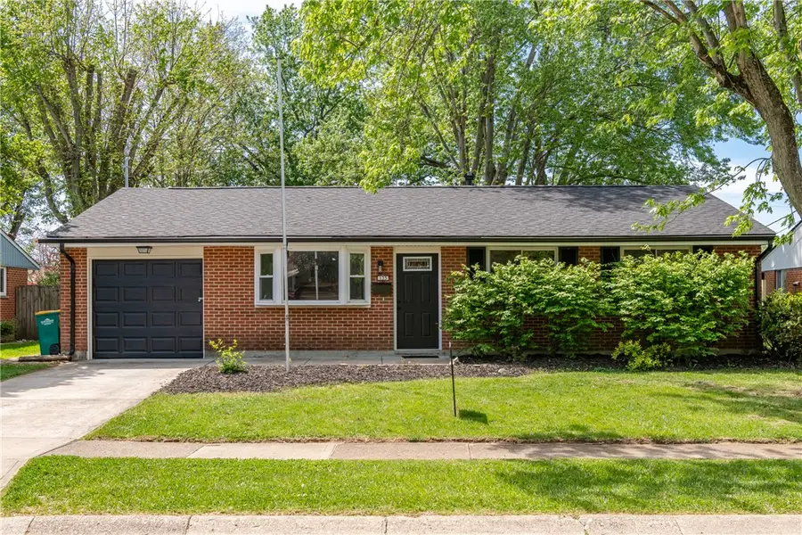 135 Kesling Drive, Springboro, OH 45066 - #2