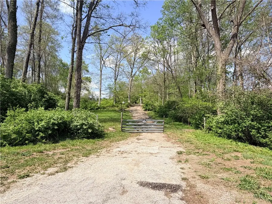 6599 W St Rt 121, New Paris, OH 45347 - #3