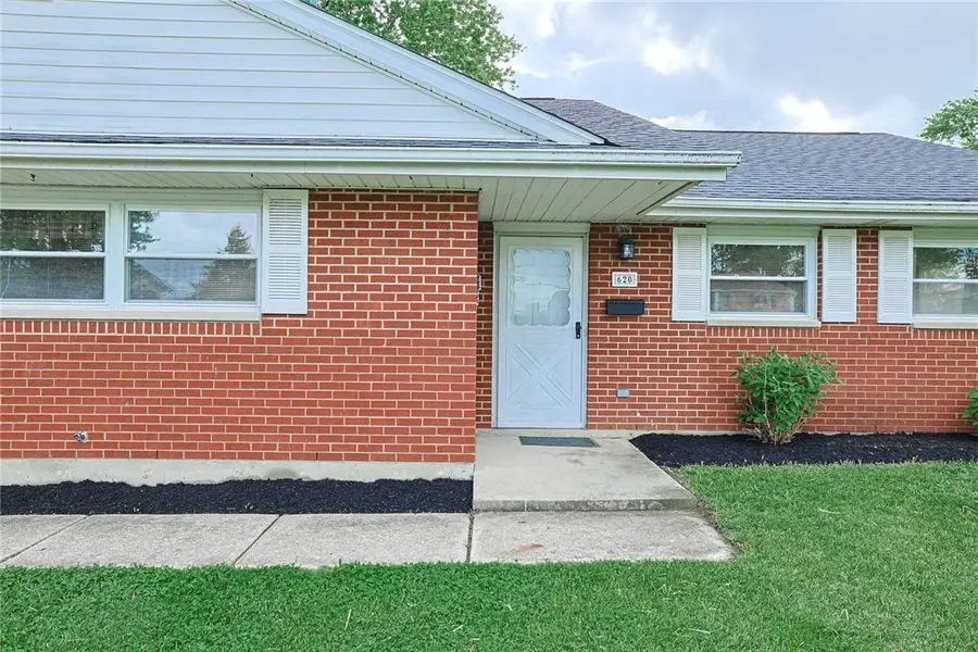 620 Bennert Drive, Vandalia, OH 45377 - #3