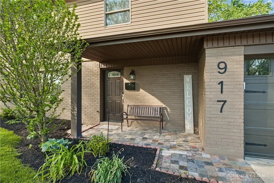 917 Garrison Avenue, Kettering, OH 45429 - #2