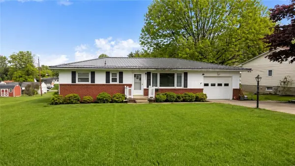 1870 Walnut, Coshocton, OH 43812