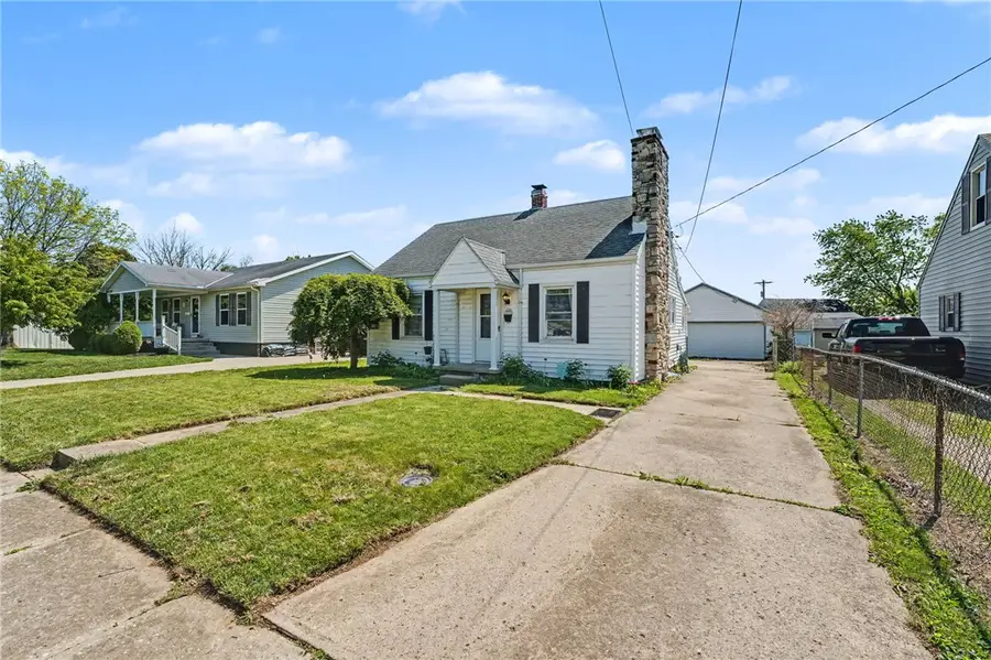 633 Floral Avenue, Troy, OH 45373 - #3