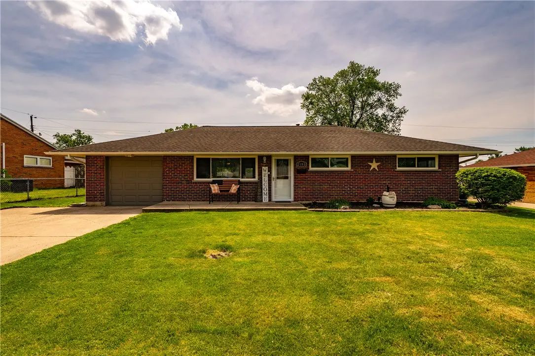 2190 Renshaw Avenue, West Carrollton, OH 45439 - #1