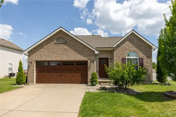 2014 Clearstream Way, Englewood, OH 45315