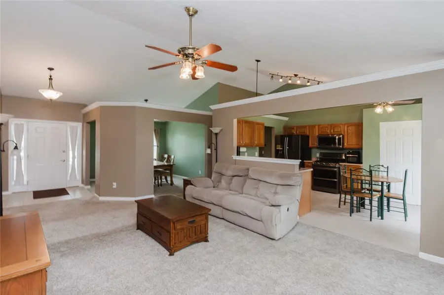 4492 Longmeadow Lane, Beavercreek, OH 45430 - #3