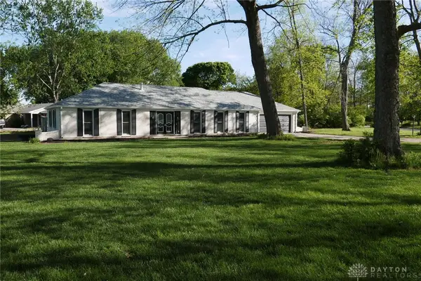 725 Hickory Hollow, Troy, OH 45373