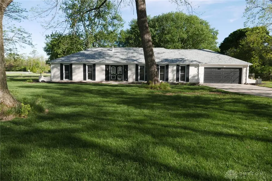725 Hickory Hollow, Troy, OH 45373 - #2